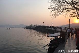 吃瓜断桥残雪,一场视觉盛宴的解读